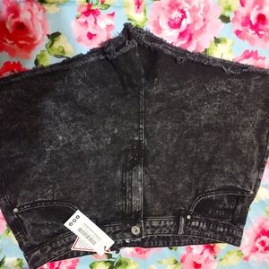 Boohoo acid wash mom shorts